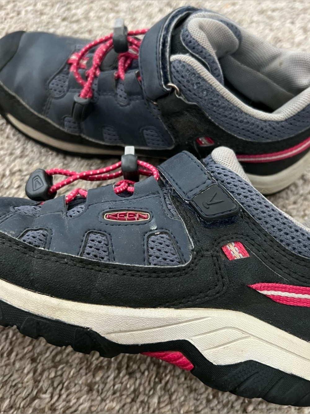 Keen Kids Navy and Pink Lace-Style Strap Sneakers Size 13